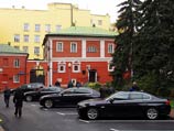 "Великий китайский забор" огородит анклав администрации президента в центре Москвы "Великий китайский забор" огородит анклав администрации президента в центре Москвы