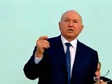 Бывший мэр Москвы Юрий Лужков выразил догадку, что руководство страны спустя год после отставки начало преследовать его по личному поручению президента Дмитрия Медведева Бывший мэр Москвы Юрий Лужков выразил догадку, что руководство страны спустя год после отставки начало преследовать его по личному поручению президента Дмитрия Медведева