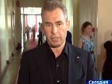 Уполномоченный при президенте РФ по правам ребенка Павел Астахов считает, что при расследовании дела в отношении экс-чиновника Минтранса Владимира Макарова, обвиненного в изнасиловании своей шестилетней дочери Эли, пострадали права девочки Уполномоченный при президенте РФ по правам ребенка Павел Астахов считает, что при расследовании дела в отношении экс-чиновника Минтранса Владимира Макарова, обвиненного в изнасиловании своей шестилетней дочери Эли, пострадали права девочки