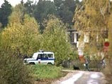 Правоохранительные органы Тюменской области разыскивают предполагаемого педофила, который "охотился" на детей возле одной из школ