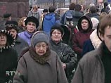 СМИ: россиянам, желающим получать достойную пенсию, придется работать дольше и бесплатно