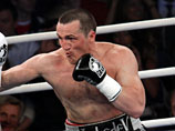 Денис Ледебев одолел Тоуни и завоевал титул временного чемпиона WBA