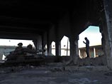 Документы, указывающие на контакты между Бутом и ливийскими чиновниками, были найдены во время обысков в бывшей штаб-квартире ливийской разведке Документы, указывающие на контакты между Бутом и ливийскими чиновниками, были найдены во время обысков в бывшей штаб-квартире ливийской разведке