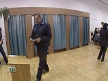 В России почти нет сомневающихся в победе единороссов на парламентских выборах в декабре. Об этом, как передает "Интерфакс", свидетельствуют данные свежего всероссийского опроса "Левада-Центра"