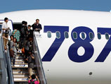 Новые проблемы у Dreamliner: Boeing-787 с 250 людьми пришлось вручную сажать в Японии Новые проблемы у Dreamliner: Boeing-787 с 250 людьми пришлось вручную сажать в Японии
