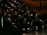 Дождь и сильный снегопад обрушились на Москву: столица встала в пробках Дождь и сильный снегопад обрушились на Москву: столица встала в пробках