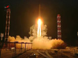 С Байконура стартовал "Зенит-2SБ" с межпланетной станцией "Фобос-Грунт" С Байконура стартовал "Зенит-2SБ" с межпланетной станцией "Фобос-Грунт"