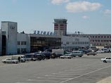 Авиакомпания "Якутия" заступилась за пилотов-"наркоманов", а прокуратура требует отстранить их от полетов Авиакомпания "Якутия" заступилась за пилотов-"наркоманов", а прокуратура требует отстранить их от полетов