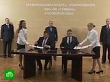 Путин в Северодвинске принял участие в церемонии подписания контрактов на разработку и строительство новых атомных подводных лодок класса "Ясень" и "Борей" на ОАО "ПО "Севмаш" Путин в Северодвинске принял участие в церемонии подписания контрактов на разработку и строительство новых атомных подводных лодок класса "Ясень" и "Борей" на ОАО "ПО "Севмаш"