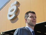 Некоторые эксперты считают, что Прохоров решил покинуть "Ё-авто" после скандала с выходом из партии "Правое дело" Некоторые эксперты считают, что Прохоров решил покинуть "Ё-авто" после скандала с выходом из партии "Правое дело"