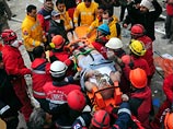 Число жертв нового землетрясения в провинции Ван на юго-востоке Турции возросло до 10 человек. По данным Управления по чрезвычайным ситуациям при правительстве страны, из-под завалов извлечены живыми 27 человек