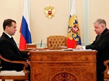 Издание отмечает, что "антитаджикская кампания" началась незамедлительно после встречи президента Дмитрия Медведева с главой ФМС Константином Ромодановским днем в четверг