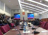Собянин считает логичным идентичность плакатов горизбиркома и агитации за ЕР Собянин считает логичным идентичность плакатов горизбиркома и агитации за ЕР