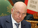 Надежды Лужкова, по-видимому, оправдались: он так и не стал обвиняемым и свободно покинул кабинет следователя Надежды Лужкова, по-видимому, оправдались: он так и не стал обвиняемым и свободно покинул кабинет следователя