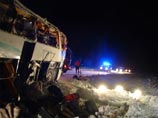 Пассажирский автобус, в котором находился 21 человек - сменный экипаж мурманского траулера "Борис Зайцев" перевернулся в субботу утром в районе норвежского города Хаммерфеста, один человек погиб