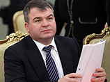 Министр обороны Сердюков увольняет давнего соратника, поспорившего с ним из-за денег, узнала пресса Министр обороны Сердюков увольняет давнего соратника, поспорившего с ним из-за денег, узнала пресса