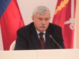 Губернатор Санкт-Петербурга Георгий Полтавченко тоже решил откликнуться на скандалы с освистыванием премьера Владимира Путина в московском "Олимпийском" и вице-премьера Дмитрия Козака в одном из петербургских спорткомплексов Губернатор Санкт-Петербурга Георгий Полтавченко тоже решил откликнуться на скандалы с освистыванием премьера Владимира Путина в московском "Олимпийском" и вице-премьера Дмитрия Козака в одном из петербургских спорткомплексов
