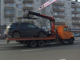 С Триумфальной площади в Москве эвакуируют автомобили С Триумфальной площади в Москве эвакуируют автомобили