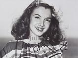 Фотографии и негативы первой фотосессии Мэрилин Монро проданы за 352 тыс. долларов Фотографии и негативы первой фотосессии Мэрилин Монро проданы за 352 тыс. долларов