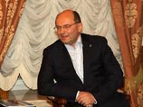Между тем то же агентство Life News объясняет, почему пострадавшего Мишарина спешно увезли в Германию. Оказалось, у него врачи обнаружили перелом основания черепа Между тем то же агентство Life News объясняет, почему пострадавшего Мишарина спешно увезли в Германию. Оказалось, у него врачи обнаружили перелом основания черепа