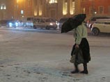 Он также сообщил, что в ближайшие дни в центре России пройдут небольшие осадки, преимущественно в виде снега и мокрого снега