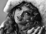 Умерла легендарная польская певица Виолетта Виллас Умерла легендарная польская певица Виолетта Виллас