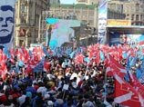 15 тысяч активистов "Наших" и "Стали" в центре Москвы ответили барабанной дробью оппозиционерам 15 тысяч активистов "Наших" и "Стали" в центре Москвы ответили барабанной дробью оппозиционерам