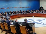 Москва и НАТО готовы к конфликту в Брюсселе: генсек альянса язвит, а ему обещают "хрен с маслом"