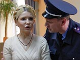 Шевченковский районный суд Киева, рассматривающий вопрос о повторном аресте уже находящейся в СИЗО экс-премьера Украины Юлии Тимошенко, принял решение проводить заседания по избранию ей меры пресечения непосредственно в тюремной камере Шевченковский районный суд Киева, рассматривающий вопрос о повторном аресте уже находящейся в СИЗО экс-премьера Украины Юлии Тимошенко, принял решение проводить заседания по избранию ей меры пресечения непосредственно в тюремной камере