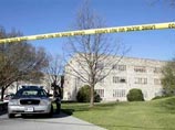 Перестрелка между сотрудниками полиции и вооруженным мужчиной произошла в четверг на территории университетского городка в американском штате Вирджиния
