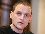 Лидера "Левого фронта" Удальцова выписали из больницы и тут же увезли судить