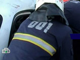 В результате ДТП водитель первой автомашины и трое пассажиров обоих транспортных средств от полученных травм скончались на месте В результате ДТП водитель первой автомашины и трое пассажиров обоих транспортных средств от полученных травм скончались на месте