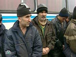По его мнению, если волнующие общество проблемы замалчиваются и если их решение откладывается, то рано или поздно эти проблемы могут вывести людей на улицы По его мнению, если волнующие общество проблемы замалчиваются и если их решение откладывается, то рано или поздно эти проблемы могут вывести людей на улицы