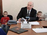 Российские губернаторы массово сдают депутатские мандаты, а один собрался в президенты Российские губернаторы массово сдают депутатские мандаты, а один собрался в президенты