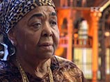 Знаменитая певица Сезария Эвора скончалась в Кабо-Верде в возрасте 70 лет