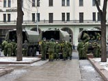 Интеллигенция перед митингом попросила не оскорблять горожан вводом войск Интеллигенция перед митингом попросила не оскорблять горожан вводом войск