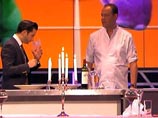 Ведущие голландское телешоу Proefkonijnen ("Подопытные свинки") Деннис Сторм и Валерио Зено отобедали мясом друг друга в прямом эфире телеканала BNN