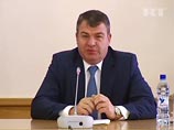 Разговоры об отказе от автоматов Калашникова - это глупость, объявил министр обороны Разговоры об отказе от автоматов Калашникова - это глупость, объявил министр обороны