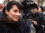 Телеведущая Тина Канделаки оперативно отреагировала на заявление своих коллег Михаила Шаца и Татьяны Лазаревой, обвинивших ее в попытке настроить против них общее начальство
