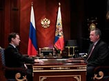 Медведев назначил Рогозина вице-премьером, ответственным за ВПК. И разрешил "бить по рукам"