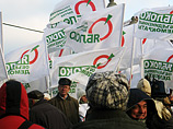 Митинг протеста в Барнауле закончился задержаниями после уговоров