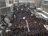 Крупнейший за 20 лет митинг протеста в Москве поразил даже организаторов. Наблюдатели насчитали свыше 70 тысяч (ВИДЕО)