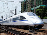 В настоящее время в сети скоростных железных дорог в Китае используются поезда моделей CRH 380 (различных модификаций), которые перемещаются со скоростью 250-300 километров в час