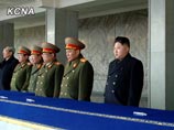 Ким Чен Иру посмертно присвоено звание Героя КНДР за "революционные подвиги" Ким Чен Иру посмертно присвоено звание Героя КНДР за "революционные подвиги"