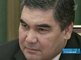 Президент Туркмении получил удостоверение кандидата на следующих выборах главы государства