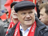 Падение рейтинга не изменило расклада: Путин из политиков - самый популярный в народе и СМИ Падение рейтинга не изменило расклада: Путин из политиков - самый популярный в народе и СМИ