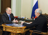 Премьер Владимир Путин, устроивший разнос за ЖКХ губернатору Кировской области Никите Белых, побеседовал с хорошим губернатором. Башкирии и ее лидеру Рустэму Хамитову поставлено "отлично" Премьер Владимир Путин, устроивший разнос за ЖКХ губернатору Кировской области Никите Белых, побеседовал с хорошим губернатором. Башкирии и ее лидеру Рустэму Хамитову поставлено "отлично"