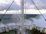 Как сообщалось ранее, капитан рефрижератора "Ирина" (порт приписки Владивосток) 4 января подал сигнал бедствия, находясь примерно в 13 милях от острова Кунашир (Южные Курилы)