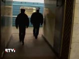 Киргизы, устроив драку в метро, тяжело ранили москвича и отправили в больницу полицейского