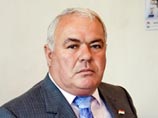 Его отец Амонулло Хукумов является председателем Таджикской железной дороги